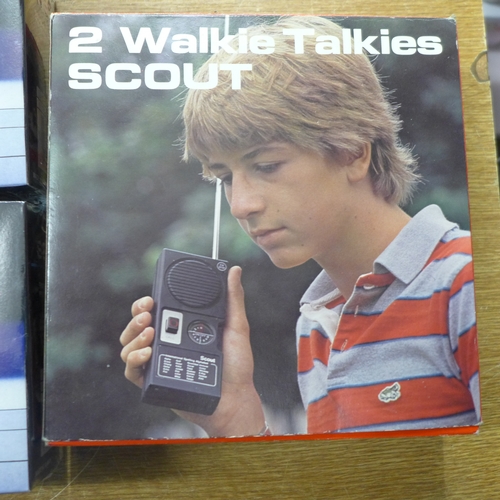 2111 - Two Space Patrol 2-way walkie talkies, 2 walkie talkie scout and two Saisho SW2000 9 band shortwave ... 