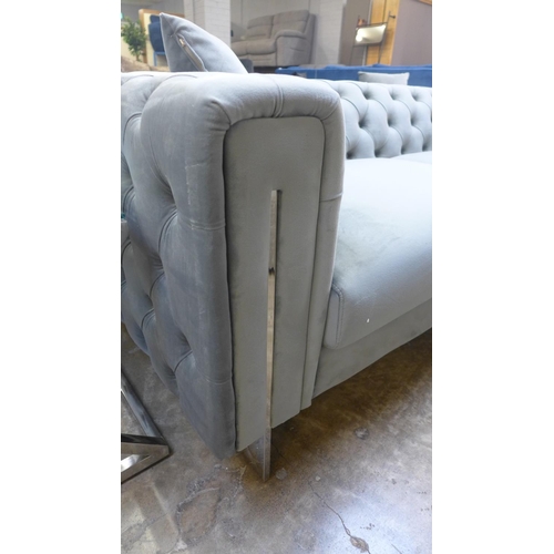 1309 - A Fenzi grey buttoned velvet three seater sofa, two seater sofa and armchair * This lot is subject t... 