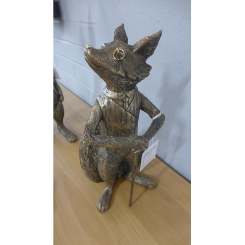 1427 - A Lord Snooty Fox figure (059413756559)   #