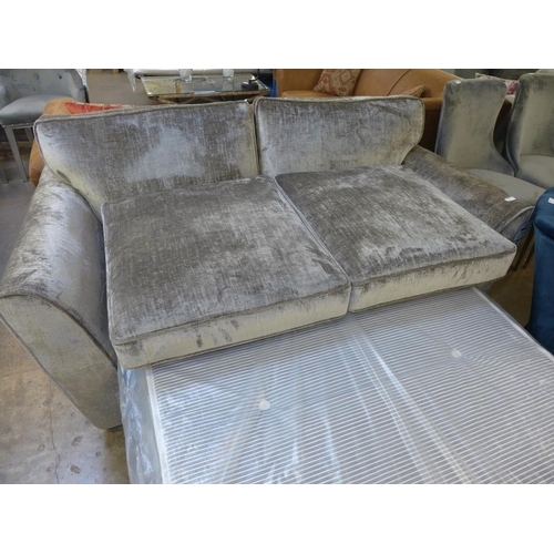 1465 - A mink velvet metal action sofa bed