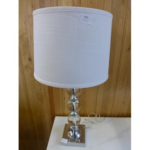 1488 - A glass bubble table lamp