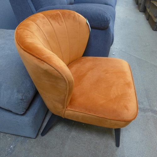 1516 - A Lydel burnt orange side chair