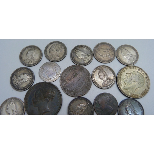 1031 - Thirteen Victorian silver coins, 74g, a William III silver coin and a George III silver coin, a 1921... 