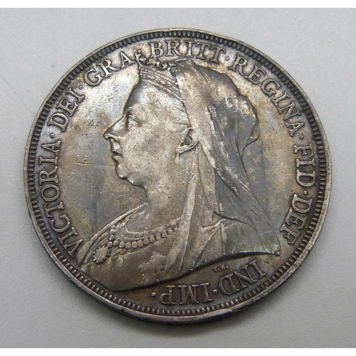 1033 - An 1895 crown