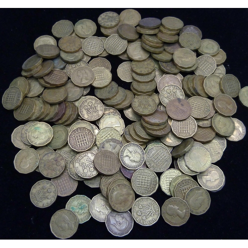 1050 - Over 170 brass 3d coins