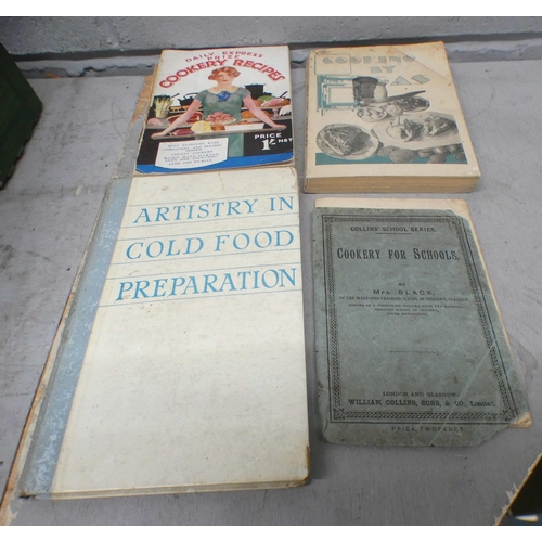 1092 - A collection of mid-20th Century and later cookery booklets **PLEASE NOTE THIS LOT IS NOT ELIGIBLE F... 