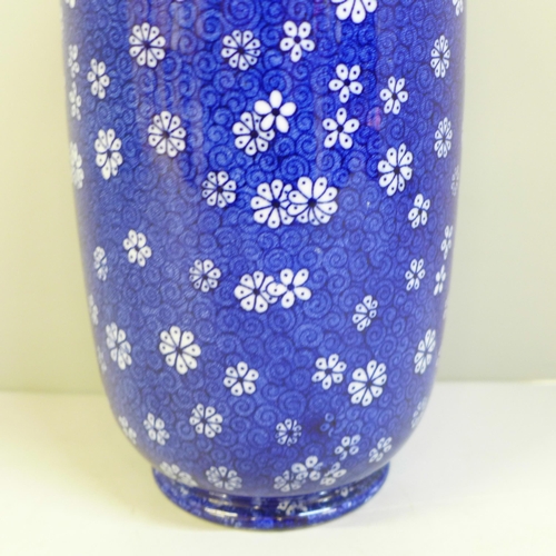 602 - A Shelley Cloisello ware vase, 22cm, neck and rim restored