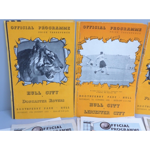 624 - Hull City football programmes, 12 x 1940s and 16 x 1950-53