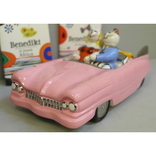 632 - A Villeroy & Boch Benedikt and Friends Oldtimer Pink automobile, 24cm, with box and papers