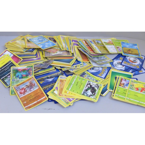 656 - A collection of approximately 250 Pokemon cards