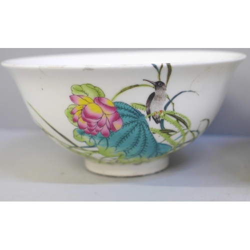 664 - Two Chinese bowls, both a/f