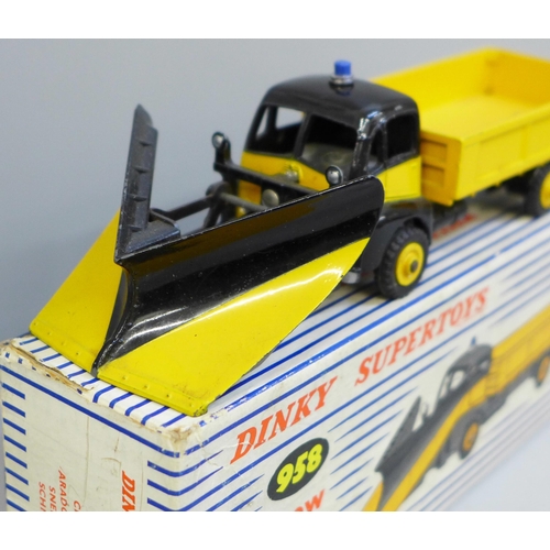 667 - A Dinky Supertoys Snow Plough, no. 958, boxed