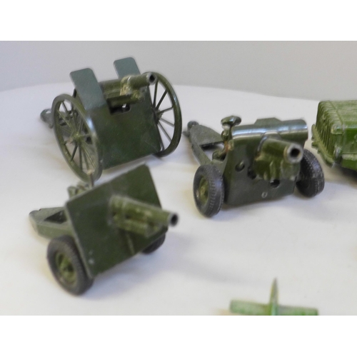 723 - A collection of Dinky Toys military die-cast model vehicles, Centurion Tank and Tank Transporter, Me... 