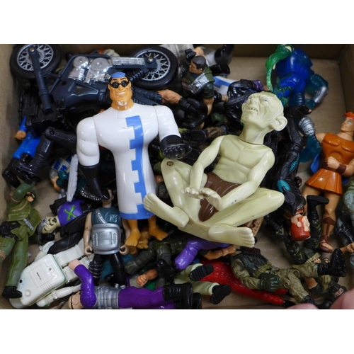 814 - A collection of toy figures including Action Man, Obi-Wan Kenobi and other characters