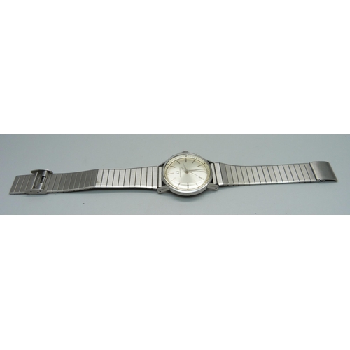 979 - An Eterna-Matic wristwatch, crown loose