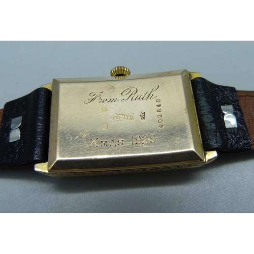 980 - A 9ct gold cased Art Deco wristwatch, with inscription dated 1929, Glasgow import mark for 1928, 24m... 