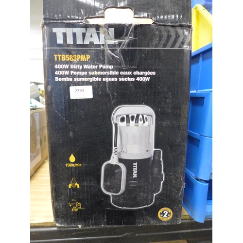 2394 - A Titan TTB583 sub pump