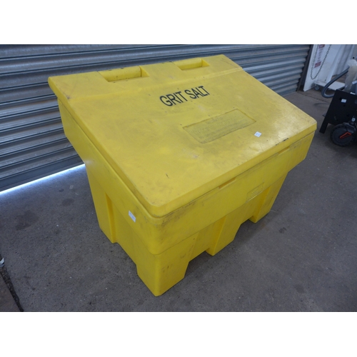 2312 - A grit box with lid, 1100L