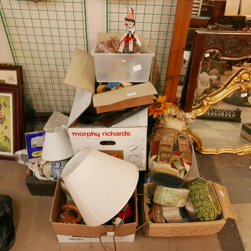 348 - A large quantity of household and decorative items