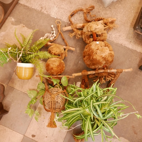 366 - Three vintage plant pot hangers