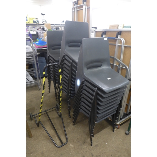 2277 - A set of 31 stackable plastic chairs with steel legs