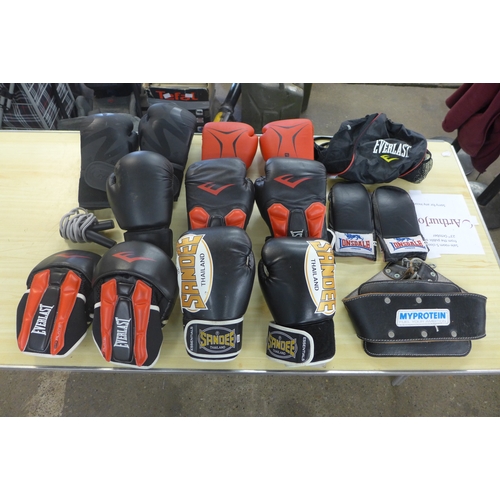 2299 - Sparring gear including gloves, pads, belt, etc.