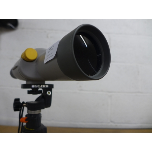 2107 - Kowa T5-502 bird watching spotting scope