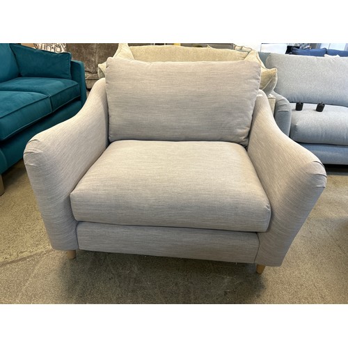 1531 - A grey upholstered love seat