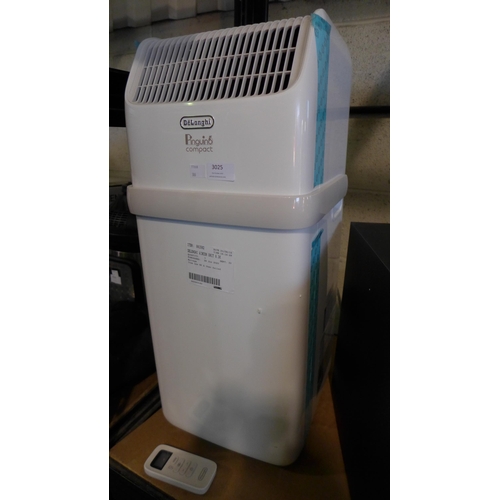 3025 - Delonghi 8.3K White Aircon Unit, with Remote original RRP £329.99 + VAT (306-74) * This lot is subje... 