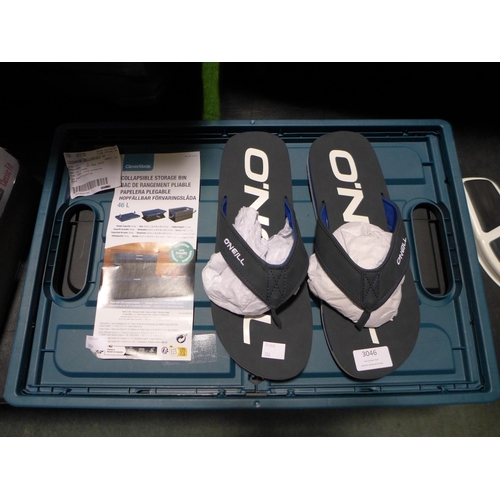 3046 - O'Neill Flip Flops (size: 10) and Clevermade Collapsible 46ltr Eco Crate  (306-317,339) * This lot i... 