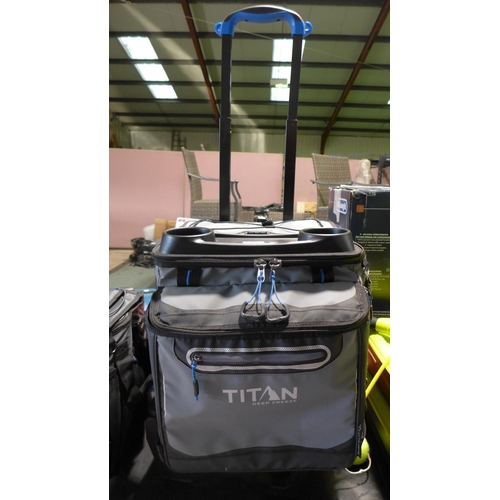 3064 - Titan Deep Freeze Can Cooler (on trolley)