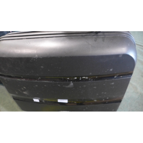 3072 - American Tourister Jetdriver Large 79cm 4 Wheel Spinner Hardside Case - Black (306-93) * This lot is... 