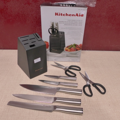 3105 - KitchenAid Knives & Block (306-137) * This lot is subject to VAT