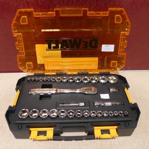 3127 - DeWalt Small Mech Set  (306-252) * This lot is subject to VAT