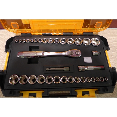 3127 - DeWalt Small Mech Set  (306-252) * This lot is subject to VAT