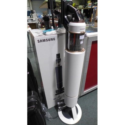 3138 - Samsung Bespoke Jet Pet Vacuum Cleaner With Battery And Accessories, original RRP £499.99 + VAT  (30... 