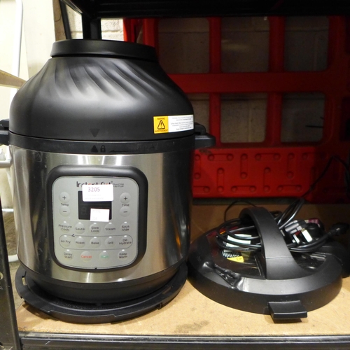 3205 - Instant Pot Duo 11-in-1 7.6ltr Crisp Air Fryer, original RRP £116.66 + VAT (306-69) * This lot is su... 