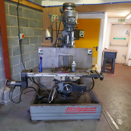 1 - A Bridgeport EZ Trak DX 3-axis CNC milling machine. 416V 3-phase 50Hz. Item has been in use until re... 