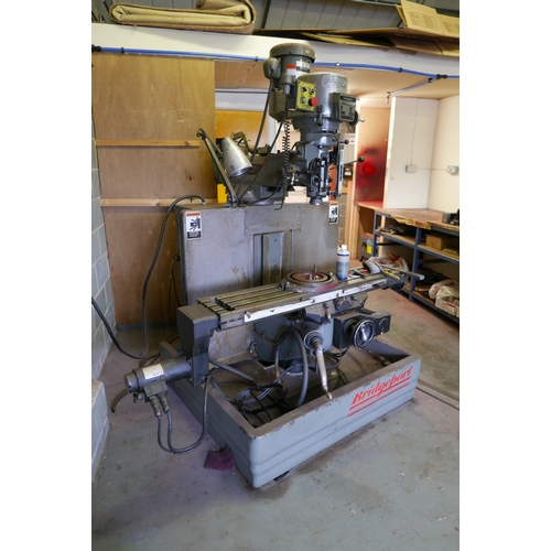 1 - A Bridgeport EZ Trak DX 3-axis CNC milling machine. 416V 3-phase 50Hz. Item has been in use until re... 