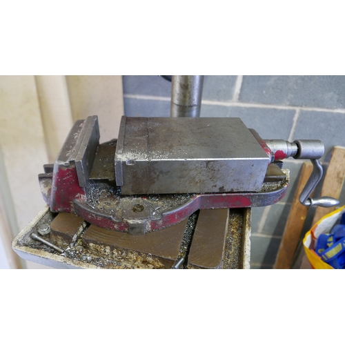 6 - A Meddings Compact MK2 pillar drill and machine vice. Item is offered for sale in situ at Strelley, ... 