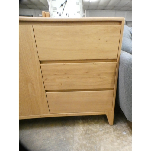 1450 - A Bonne oak sideboard * this lot is subject to VAT