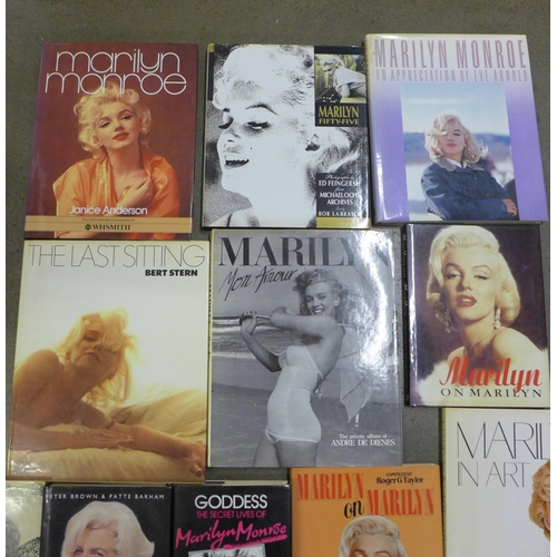 1090 - A collection of books on Marilyn (17) **PLEASE NOTE THIS LOT IS NOT ELIGIBLE FOR POSTING AND PACKING... 