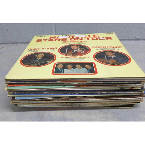 1097 - A collection of LP records including Glen Miller, Richard Clayderman, Frank Ifield, etc. **PLEASE NO... 