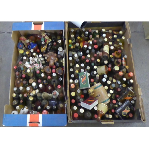 1106 - A large quantity of alcohol miniatures (two boxes) **PLEASE NOTE THIS LOT IS NOT ELIGIBLE FOR POSTIN... 