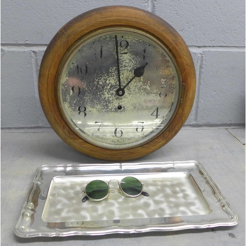 1126 - A wooden cased clock, a pair of sunglasses and a tray **PLEASE NOTE THIS LOT IS NOT ELIGIBLE FOR POS... 