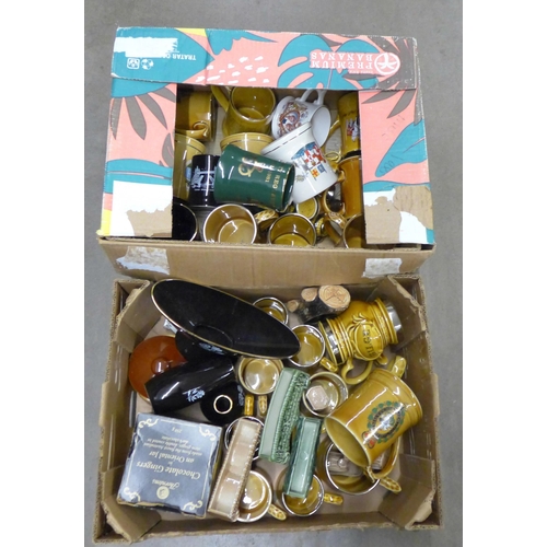 1129 - Two boxes of Wade tankards and Wade pottery **PLEASE NOTE THIS LOT IS NOT ELIGIBLE FOR POSTING AND P... 