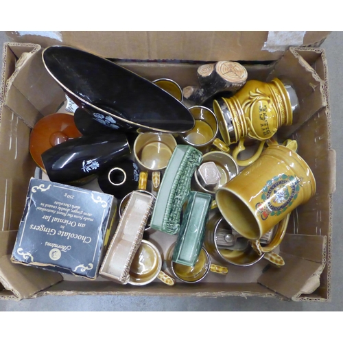 1129 - Two boxes of Wade tankards and Wade pottery **PLEASE NOTE THIS LOT IS NOT ELIGIBLE FOR POSTING AND P... 