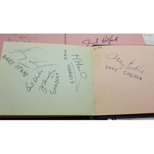 616 - A folder of cricket ephemera and two late 1960s early 1970s autograph books including local cricket ... 