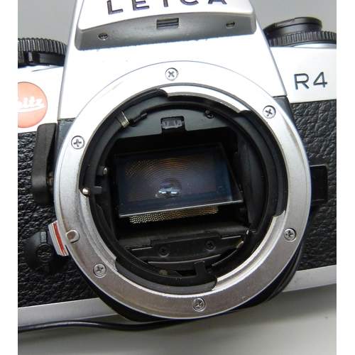 651B - A Leica R4 camera body