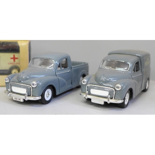 737 - A collection of die-cast Morris Minor vehicles and RFC/RAF Anniversary Collection die-cast vehicles